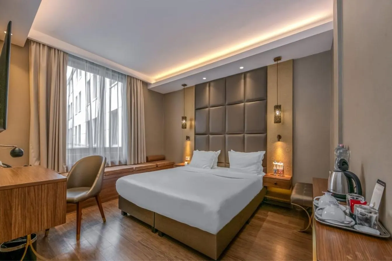 ****  Continental Hotel Budapest Hungary