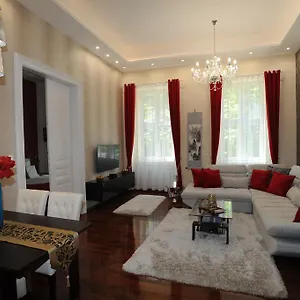 Paprika Deluxe Apartment