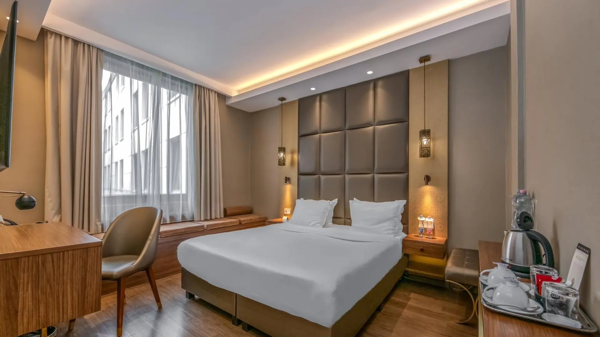 ****  Continental Hotel Budapest Hungary